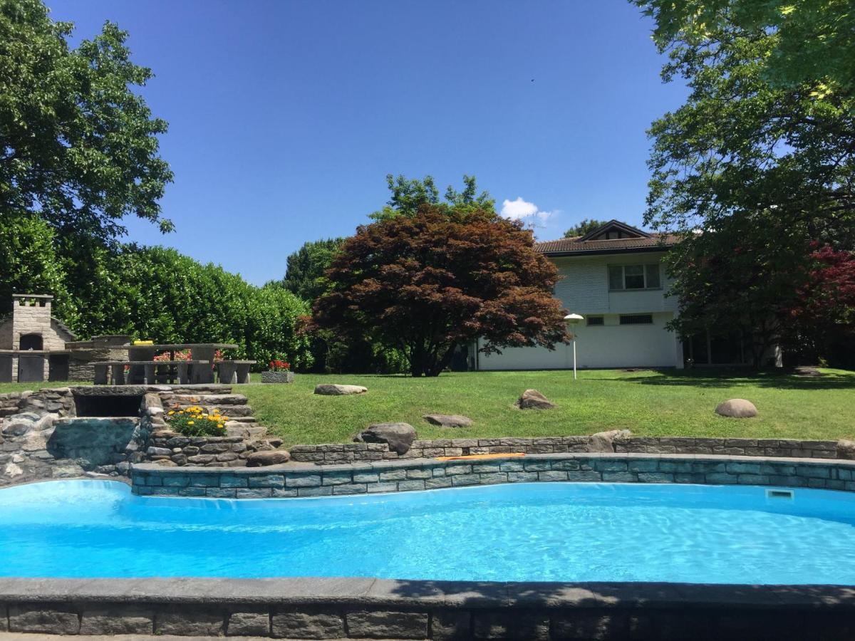 Villa Alice Lesa Exterior foto
